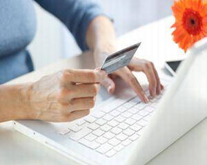 Numarul de tranzactii online, in crestere cu 30% in primele cinci luni ale anului