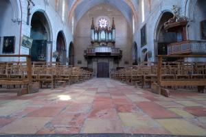 Premierul Ciolos: Sustinem dezvoltarea industriilor culturale si creative pentru potentialul de dezvoltare si beneficiile sociale