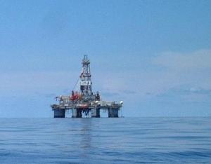 Noi zacaminte de petrol au fost descoperite in Marea Neagra